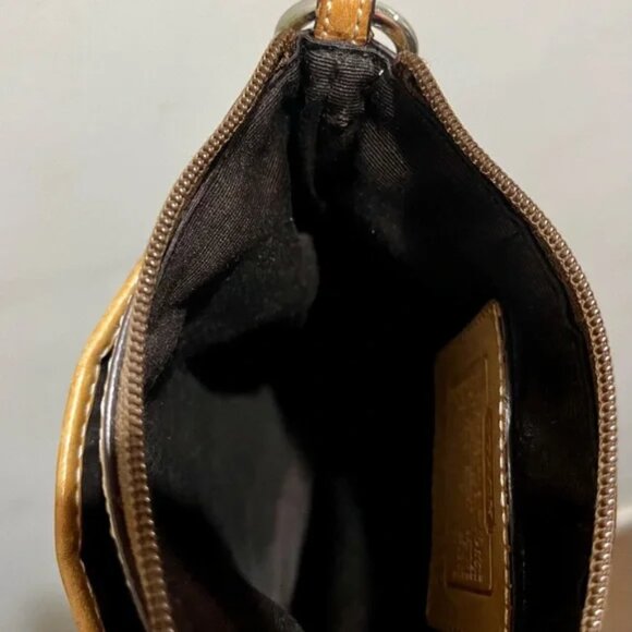 Coach Vintage Leather & Jacquard Crossbody Bag Tan & Brown  has call outs in GUC - Picture 14 of 17